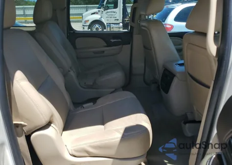 2013 GMC Yukon Xl Denali z USA, uszkodzony, nr VIN 1GKS1MEF3DR367443